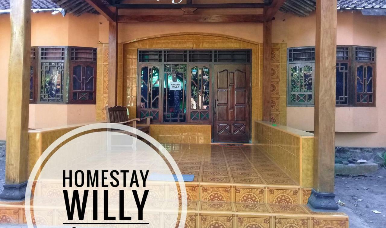 Willy Homestay Borobudur Магеланг Екстериор снимка